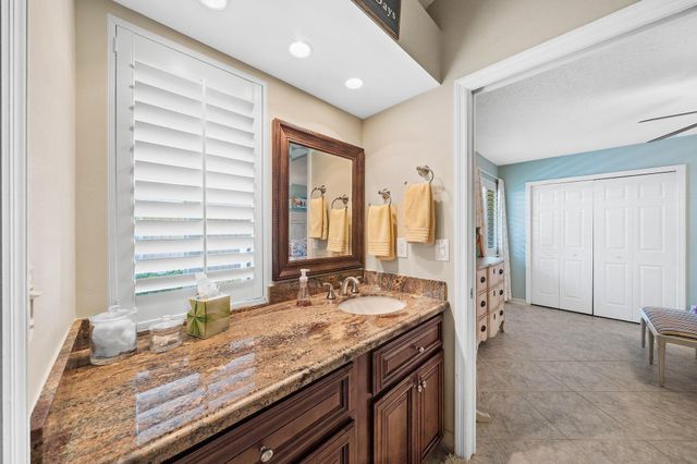 140 Thornton Drive, Palm Beach Gardens, FL 33418