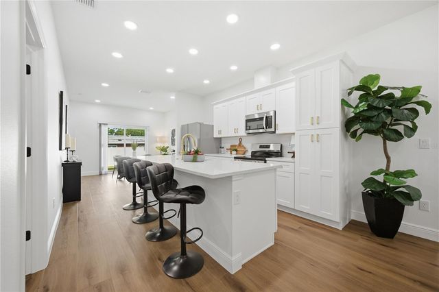 4508 N 42ND STREET, Tampa, FL 33610