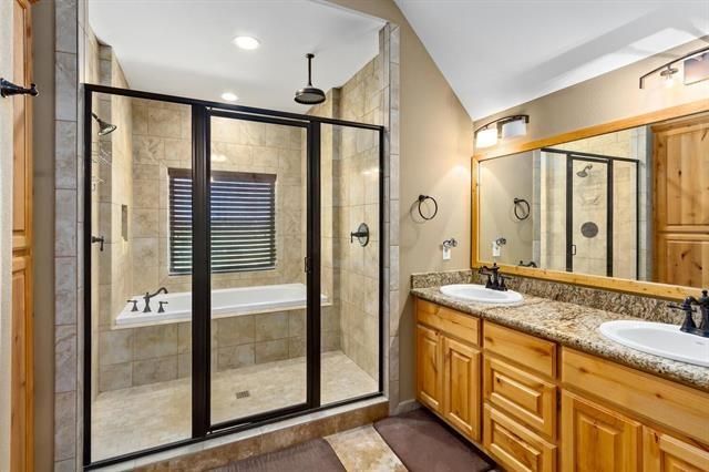 2210 Honey Bear, Orange, TX 77632