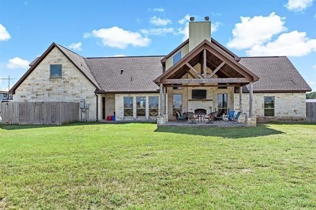 2210 Honey Bear, Orange, TX 77632