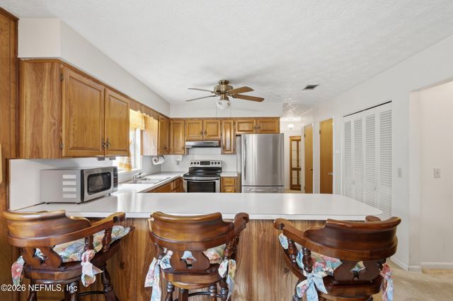 8391 FURY Drive, Jacksonville, FL 32244