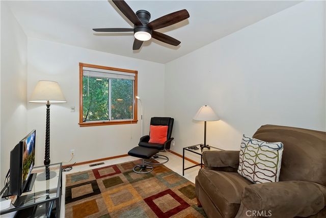 1162 Brentwood Drive, Lake Arrowhead, CA 92352