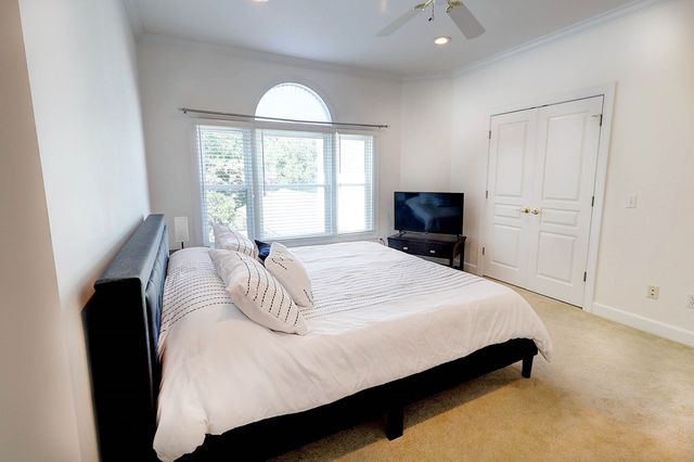 221 Asphodel Drive, Dothan, AL 36303