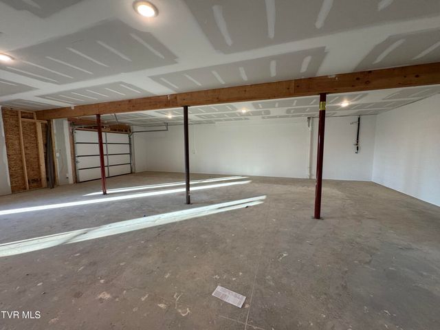 1196 Hawley Road, Blountville, TN 37617