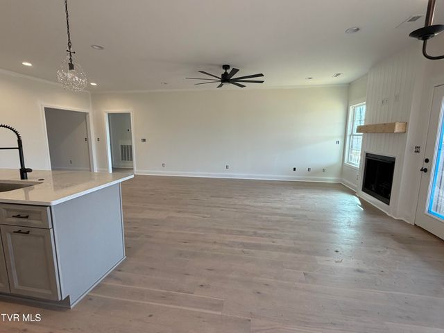 1196 Hawley Road, Blountville, TN 37617