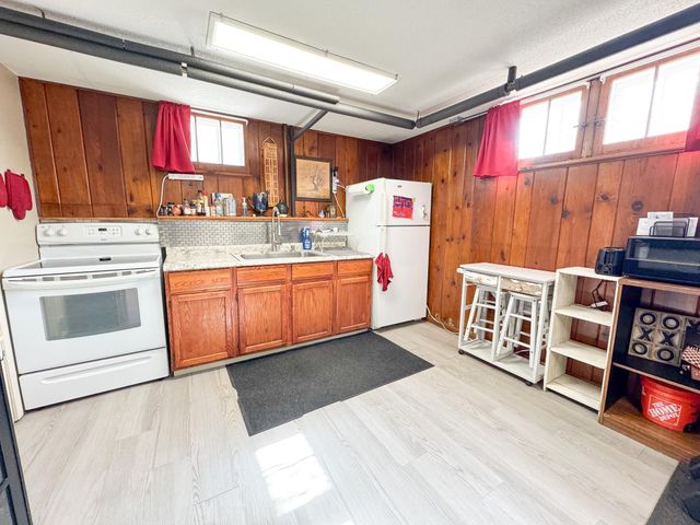 512 Spruce Street, Fergus Falls, MN 56537