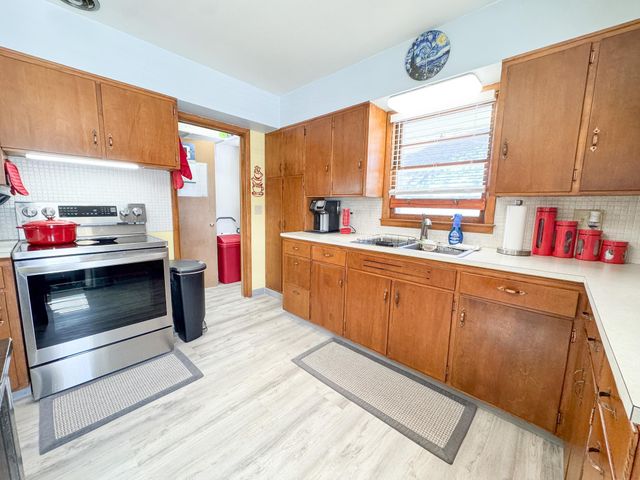 512 Spruce Street, Fergus Falls, MN 56537