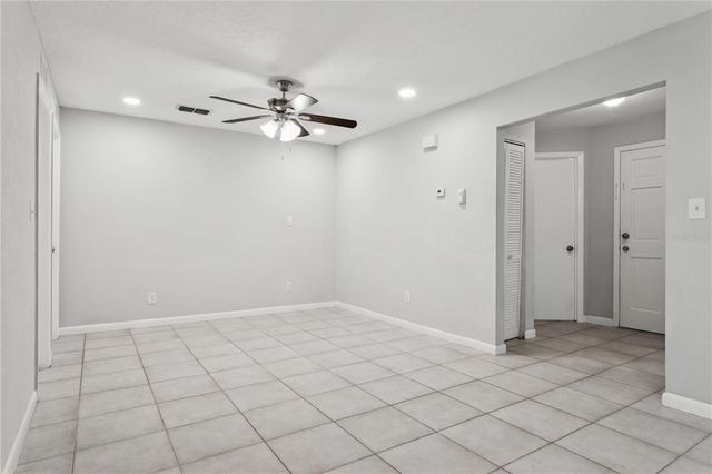 7503 WINCHESTER DRIVE, Tampa, FL 33615