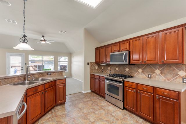 1537 Silver Spur Drive, Allen, TX 75002