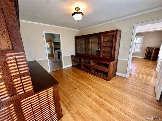 4302 Sheridan Drive, Royal Oak, MI 48073