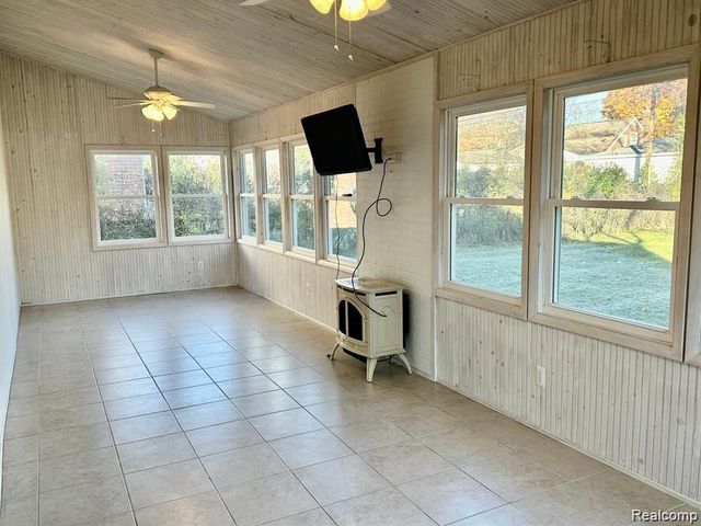 4302 Sheridan Drive, Royal Oak, MI 48073