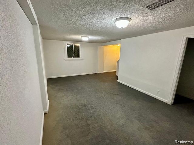 4302 Sheridan Drive, Royal Oak, MI 48073