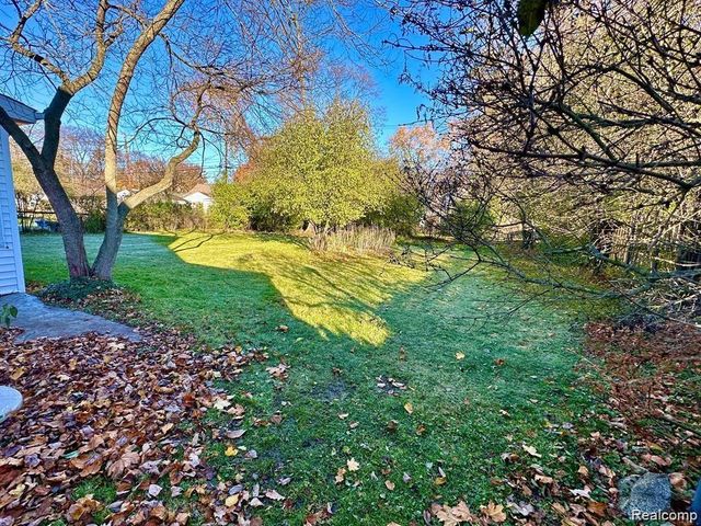 4302 Sheridan Drive, Royal Oak, MI 48073