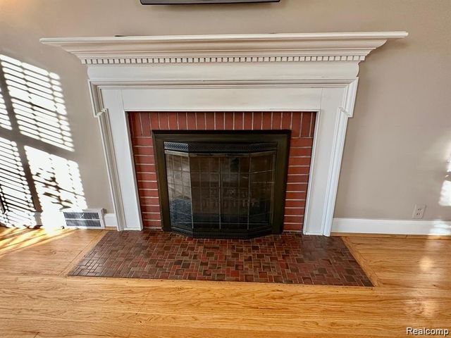 4302 Sheridan Drive, Royal Oak, MI 48073