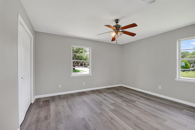 701 Oriole Lane, Pasadena, TX 77502