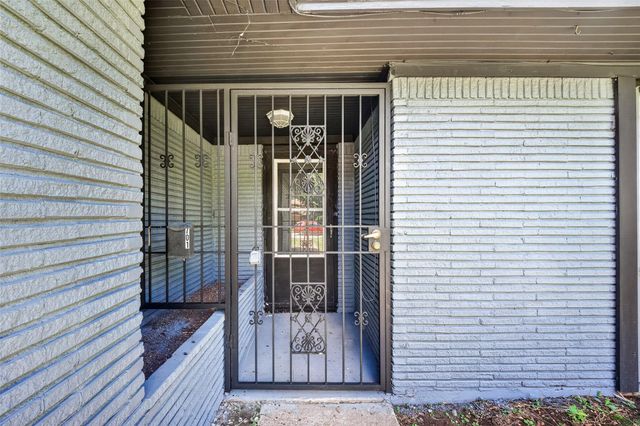 701 Oriole Lane, Pasadena, TX 77502