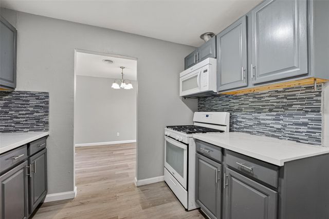 701 Oriole Lane, Pasadena, TX 77502