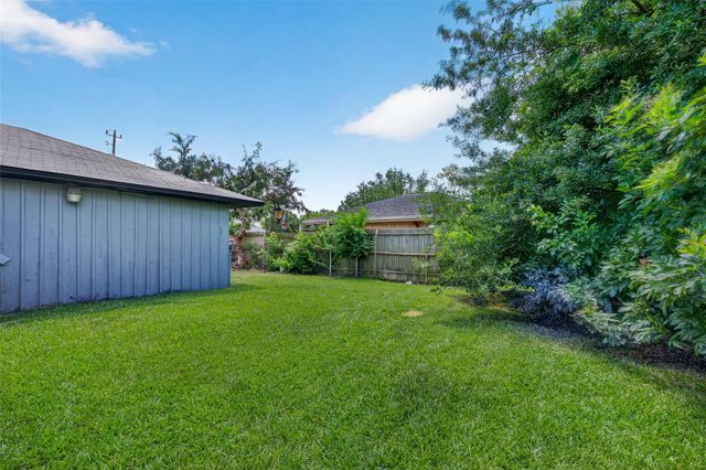 701 Oriole Lane, Pasadena, TX 77502