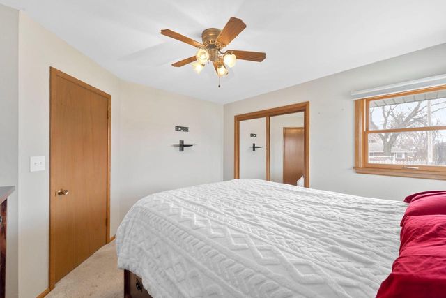 559 Orchard STREET, Burlington, WI 53105