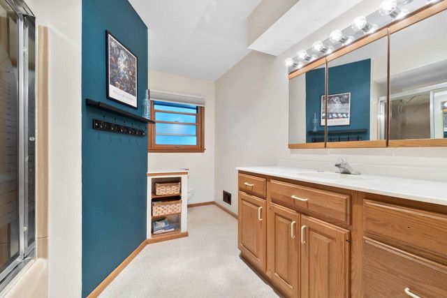 559 Orchard STREET, Burlington, WI 53105