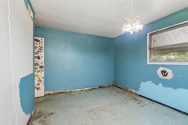 5262 5TH AVENUE N, St Petersburg, FL 33710