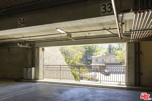 6221 Monterey Road 205, Los Angeles, CA 90042