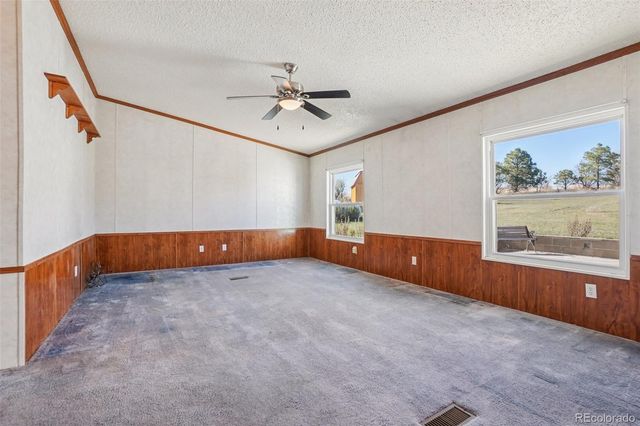 45595 Cottonwood Lane, Deer Trail, CO 80105