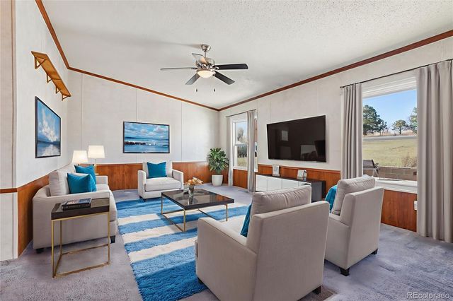 45595 Cottonwood Lane, Deer Trail, CO 80105