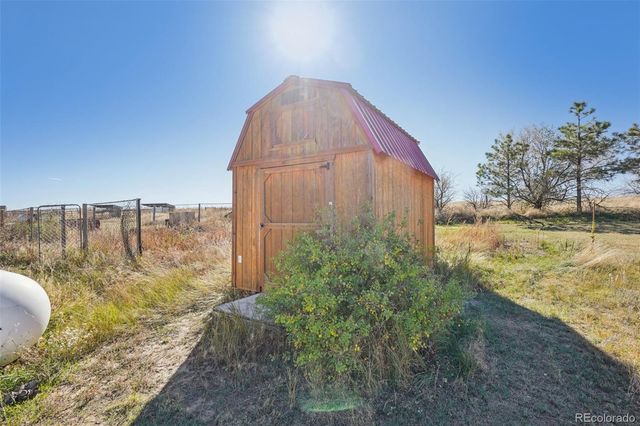 45595 Cottonwood Lane, Deer Trail, CO 80105