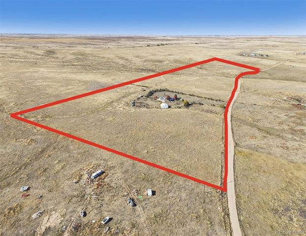 45595 Cottonwood Lane, Deer Trail, CO 80105