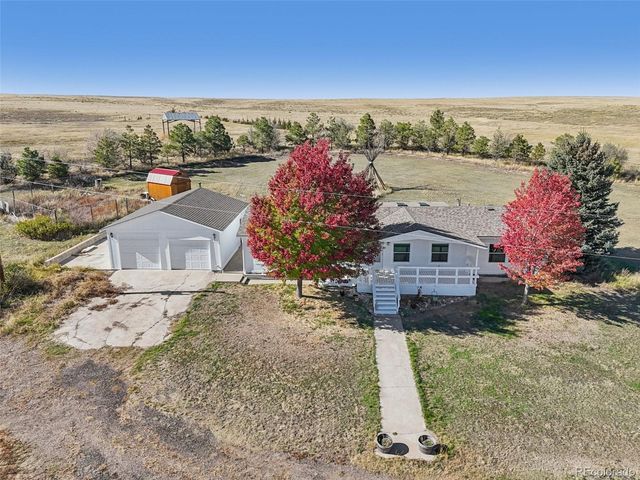45595 Cottonwood Lane, Deer Trail, CO 80105