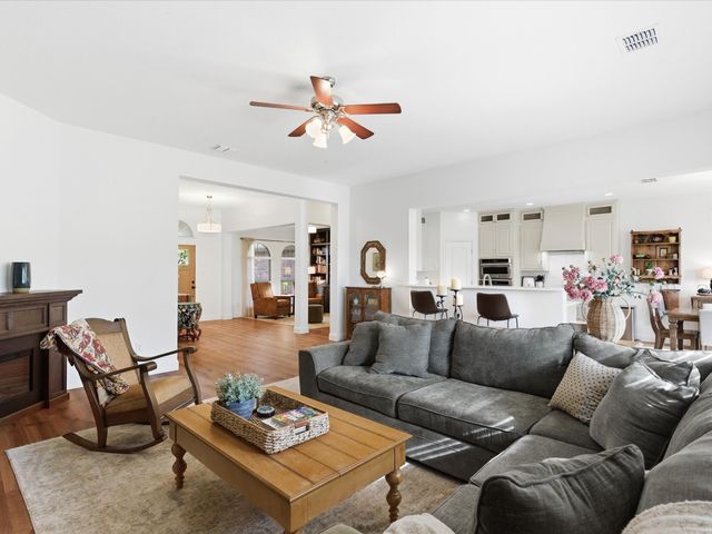 7811 Valley Ridge Drive, Northlake, TX 76247