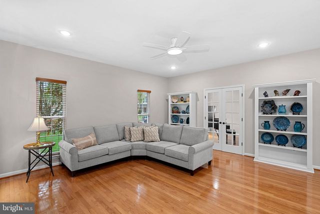 21357 MARSH CREEK DR, Broadlands, VA 20148