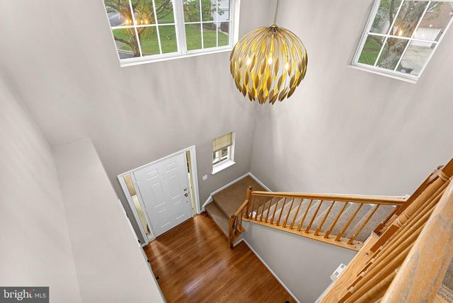 21357 MARSH CREEK DR, Broadlands, VA 20148