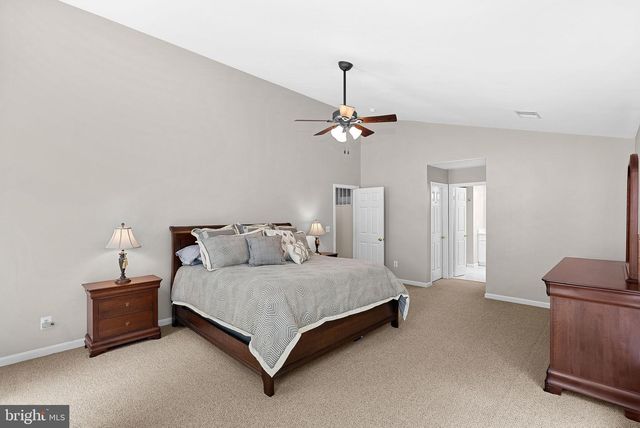 21357 MARSH CREEK DR, Broadlands, VA 20148