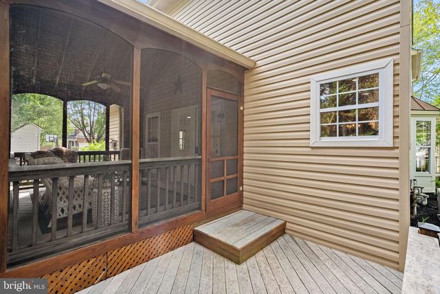 21357 MARSH CREEK DR, Broadlands, VA 20148