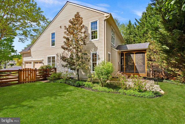 21357 MARSH CREEK DR, Broadlands, VA 20148