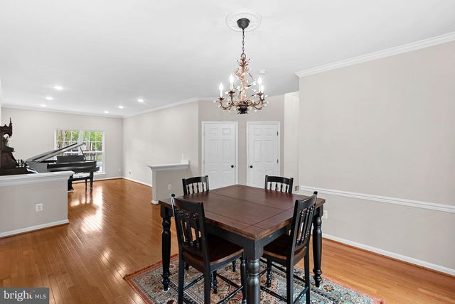 21357 MARSH CREEK DR, Broadlands, VA 20148