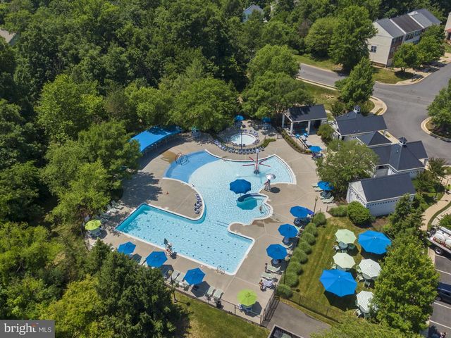 21357 MARSH CREEK DR, Broadlands, VA 20148