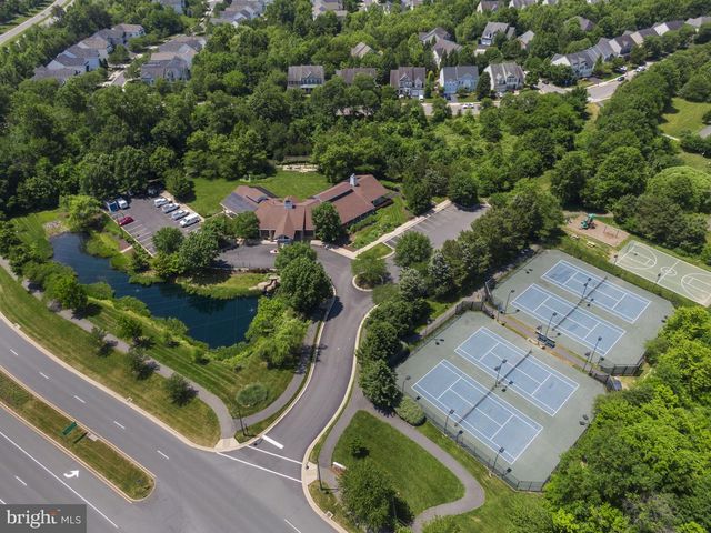 21357 MARSH CREEK DR, Broadlands, VA 20148