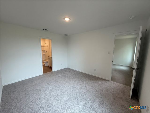 130 Pastar Falls, Seguin, TX 78155