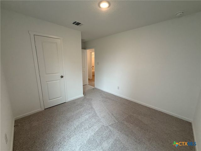 130 Pastar Falls, Seguin, TX 78155
