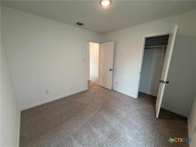 130 Pastar Falls, Seguin, TX 78155