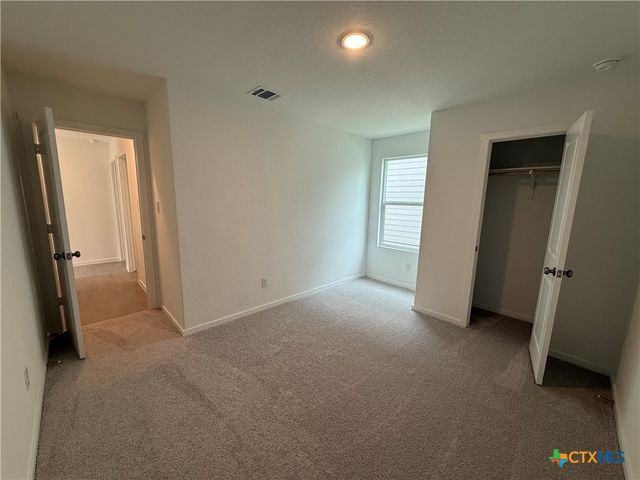 130 Pastar Falls, Seguin, TX 78155