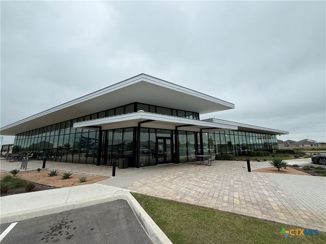 130 Pastar Falls, Seguin, TX 78155