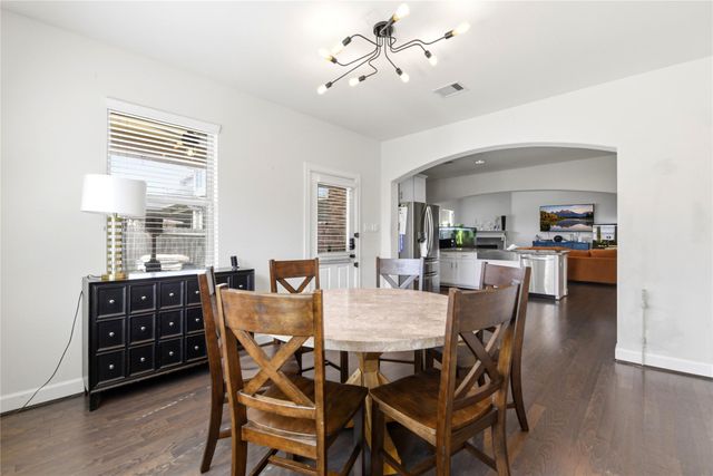 417 Westwood Drive, League City, TX 77573