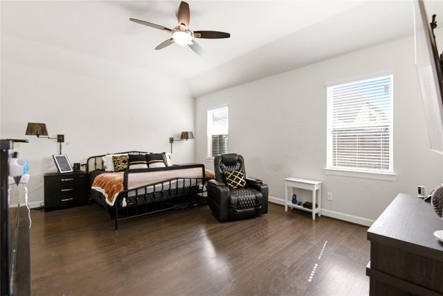 417 Westwood Drive, League City, TX 77573
