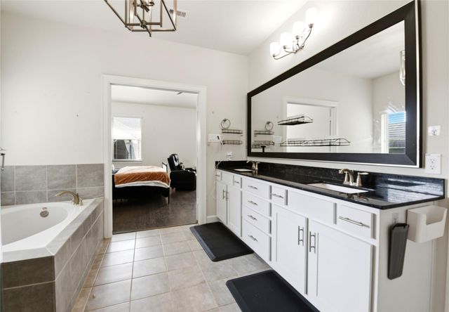 417 Westwood Drive, League City, TX 77573