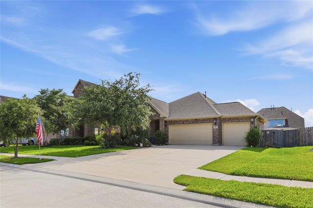417 Westwood Drive, League City, TX 77573