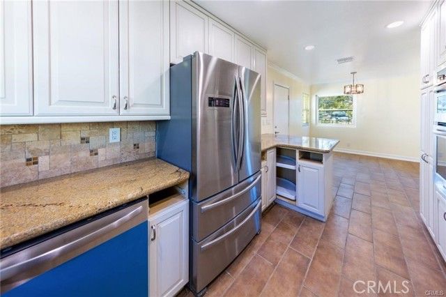 6401 Hubbard, Acton, CA 93510